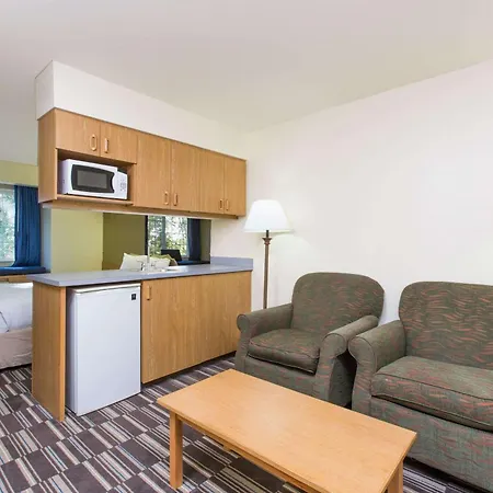Baymont Inn & Suites By Wyndham Anchorage Airport-3